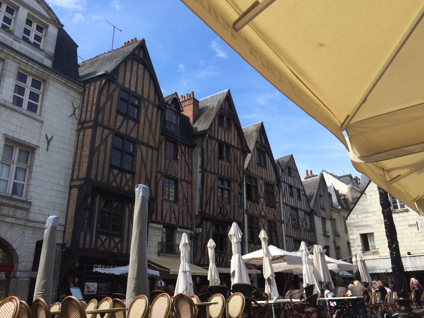 La vieille ville in Tours, medieval buildings surrounding the square.